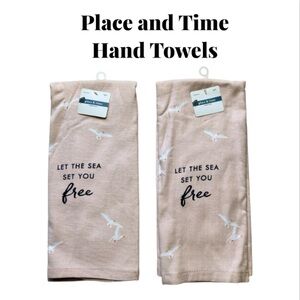 NWT Place & Time Hand Towels (Set Of 2) 16” x 26”
Summer House Collection